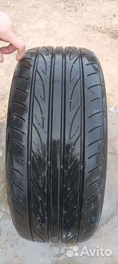Yokohama Advan Fleva V701 235/50 R18