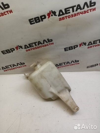 Бачок расширительный Geely Emgrand Ec7 седан