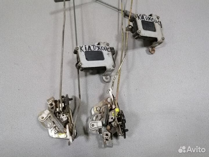 Замок задней двери Kia Joice 1999-2003