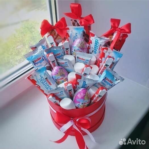 Подарки ко дню влюблённых, 8 марта