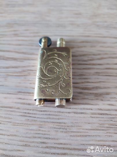 Зажигалка бензиновая винтажная
