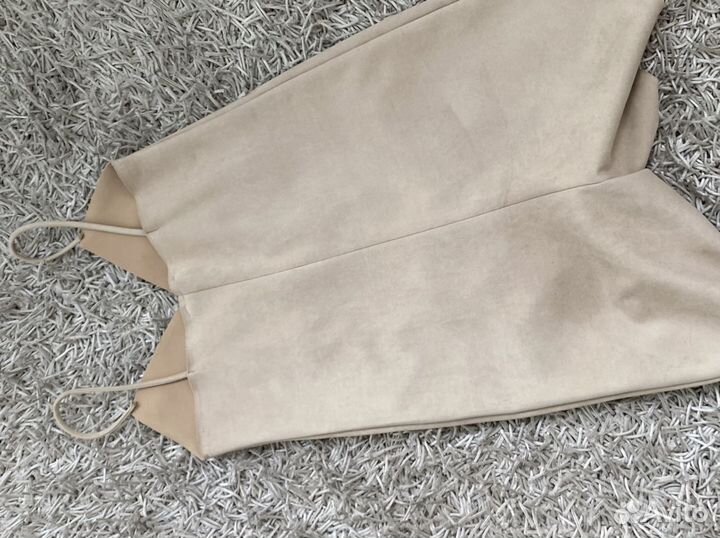 Комбинезон Zara Xs под замшу