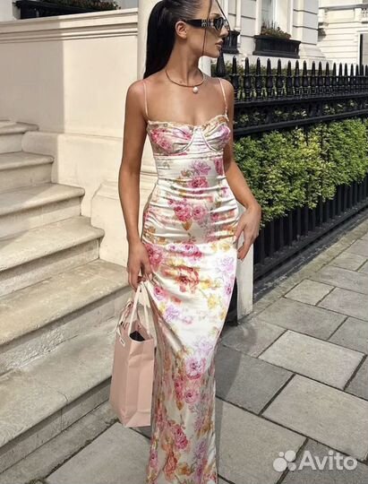 Платье шелковое макси L