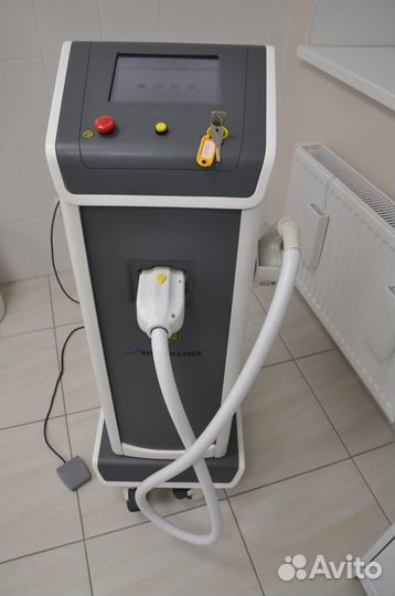 Аппарат фотоомоложения и фотоэпиляции Apollo V+