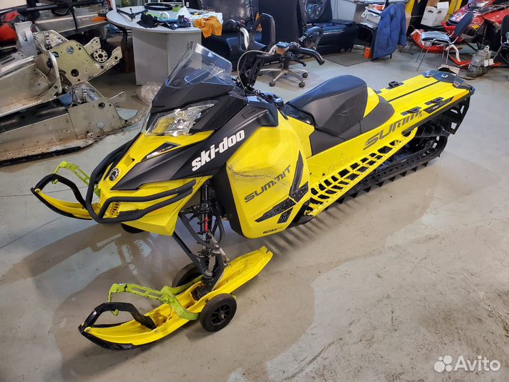 Разбор снегохода Ski-Doo Summit XM 163 T3