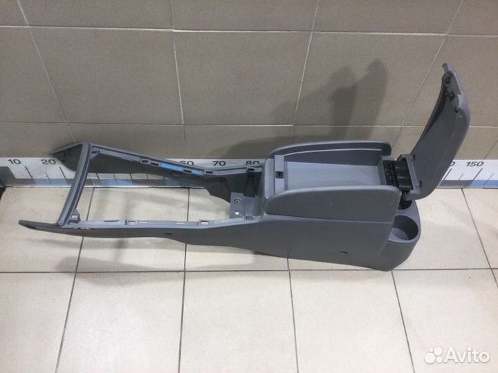 Консоль центральная Ford Ranger 2006-2011