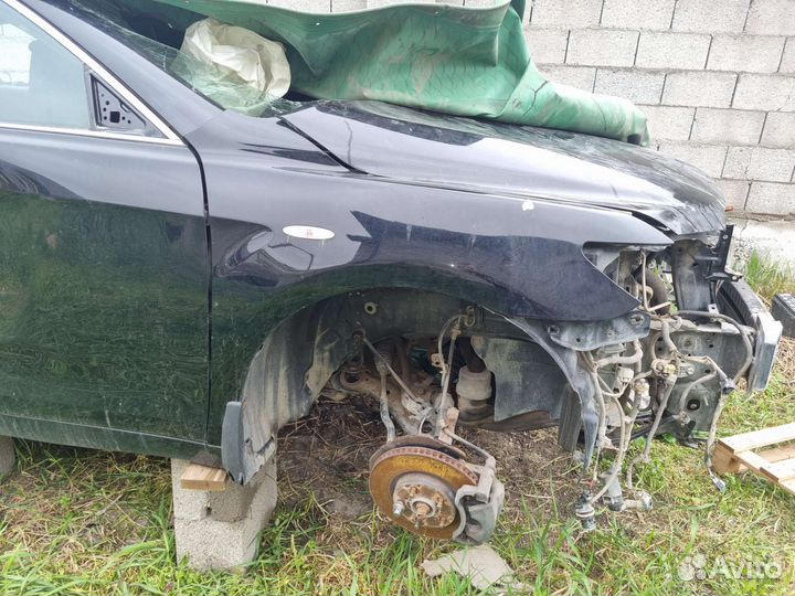 Крыло правое на камри 40 дорест