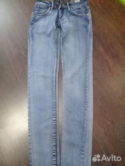 Джинсы для девочки