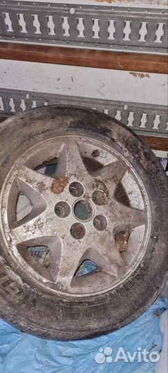 Литые диски r15 на ford 2шт в наличии