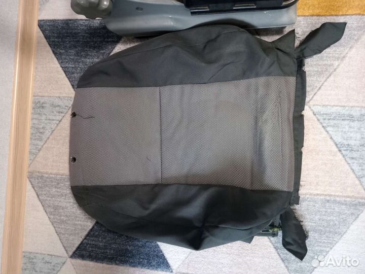 Каркас переднего правого сиденья