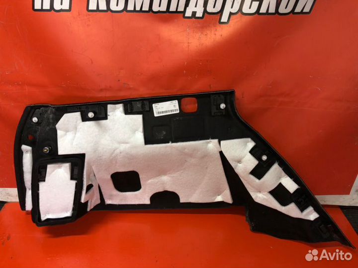 Обшивка багажника задняя Mercedes-Benz Gle-Class