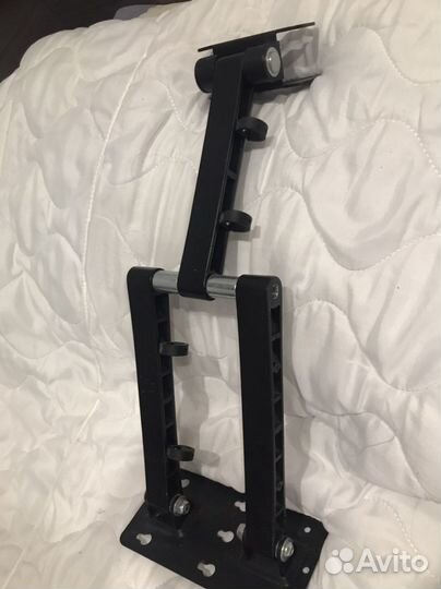 Кронштейн для телевизора