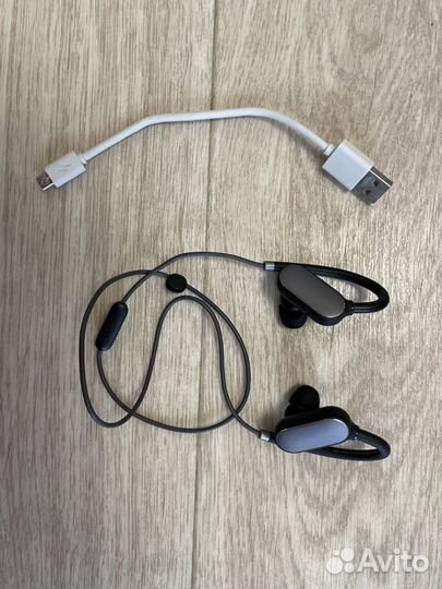 Беспроводные наушники xiaomi