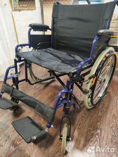 Кресло-коляска с ручным приводом усиленная