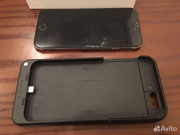 Чехол-аккумулятор с Power Bank для iPhone 6