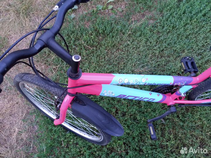 Девушке Актико 26