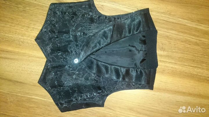 Рубашки, жилетка, брюки 3-4 года