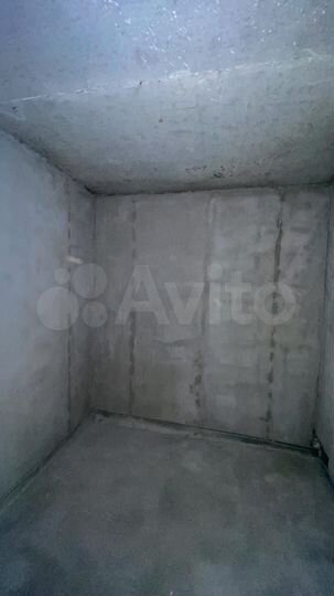 2-к. квартира, 77 м², 10/10 эт.