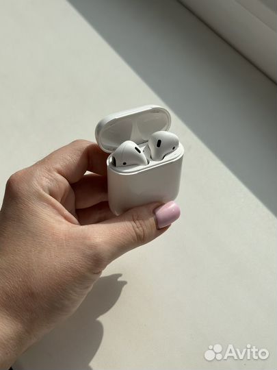 Airpods 2