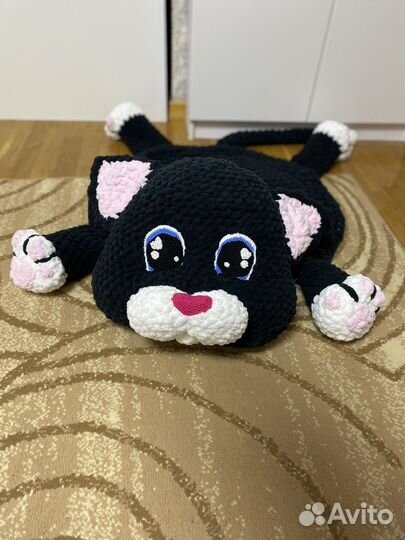 Кот плюшевый коврик