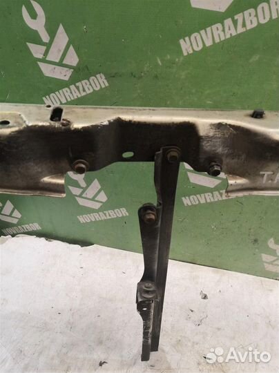 Панель передняя Тойота Хайлендер