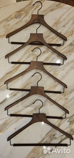 Плечики Cristina с перекладиной wenge от Armadini