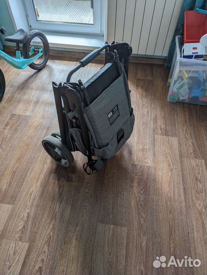 Коляска прогулочная carrello bravo