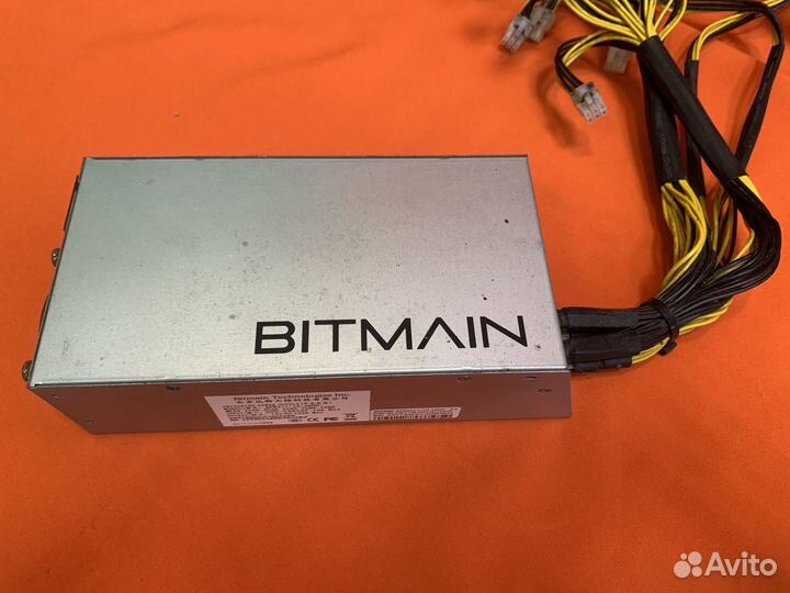 Блок питания Bitmain APW3+ 1600W