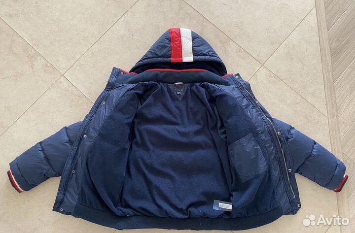 Tommy hilfiger пуховик