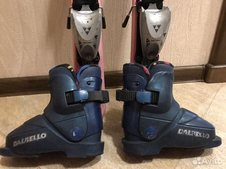 Горные лыжи и ботинки детские