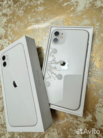 iPhone 11, 64 ГБ