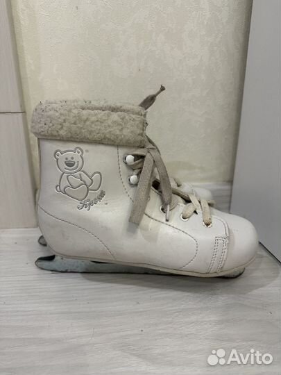 Детские коньки