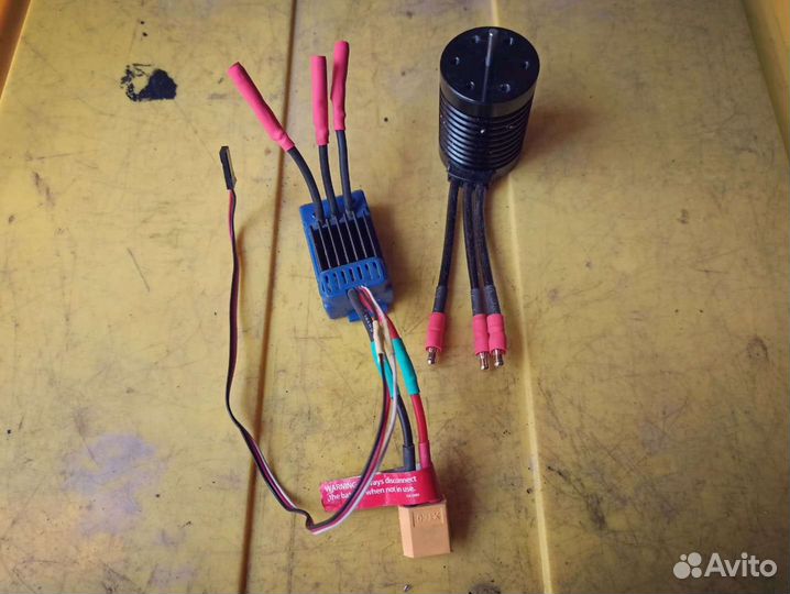 Радиоуправляемые модели и машины