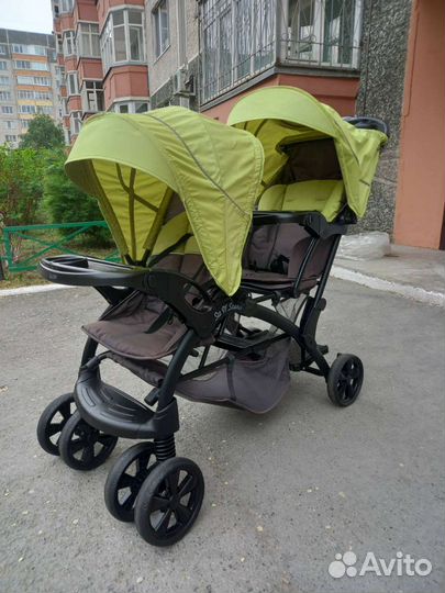 Коляска для двойни