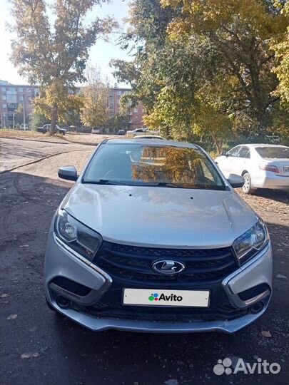 LADA XRAY 1.6 МТ, 2016, битый, 140 000 км