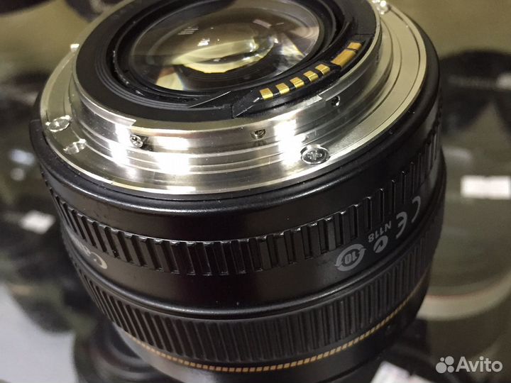 Объектив Canon EF 50mm f/1.4 USM