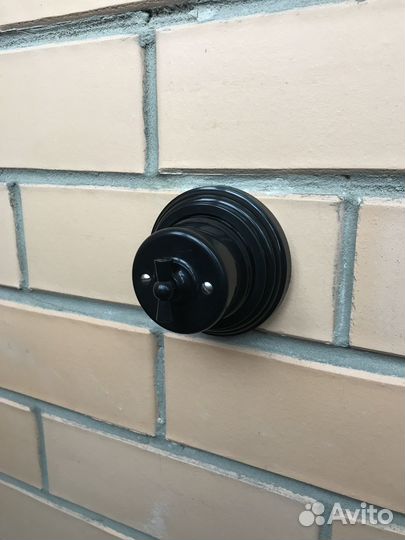 Ретро розетки и выключатели пластик чёрный