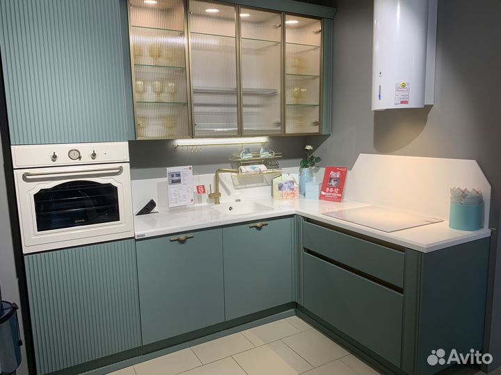 Кухня кухонный гарнитур