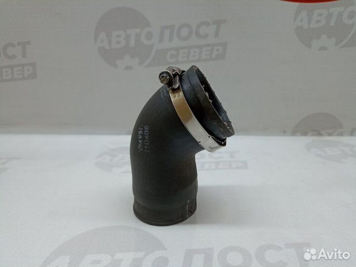 Патрубок интеркулера Audi A3 8PA BZB 2008