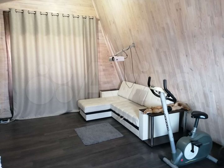 Дом 90 м² на участке 8 сот.