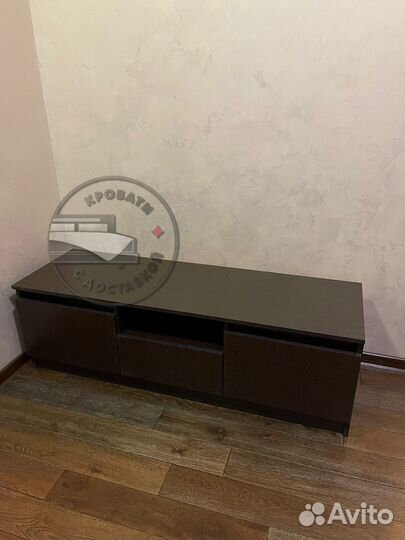 Тумба под телевизор