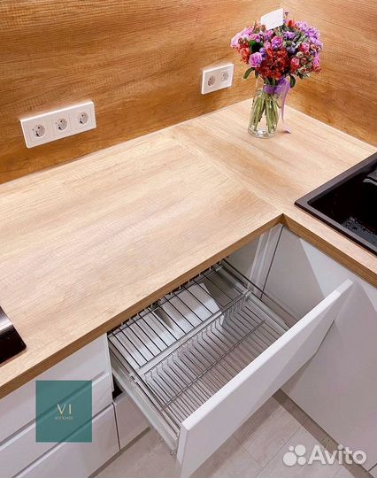 Красивый гарнитур для кухни