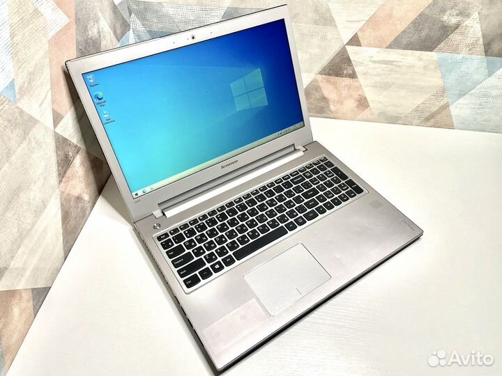 Ноутбук Lenovo IdeaPad Core i3