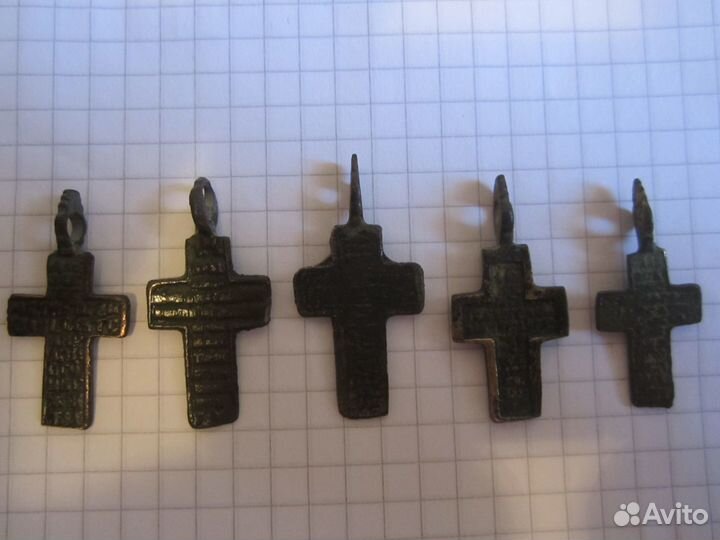 Старинные нательные крестики