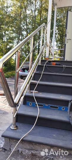 Перила, поручни, ограждения из нержавеющей стали