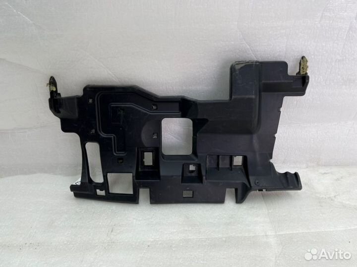 Накладка торпедо Toyota Land Cruiser 200 2015-2021