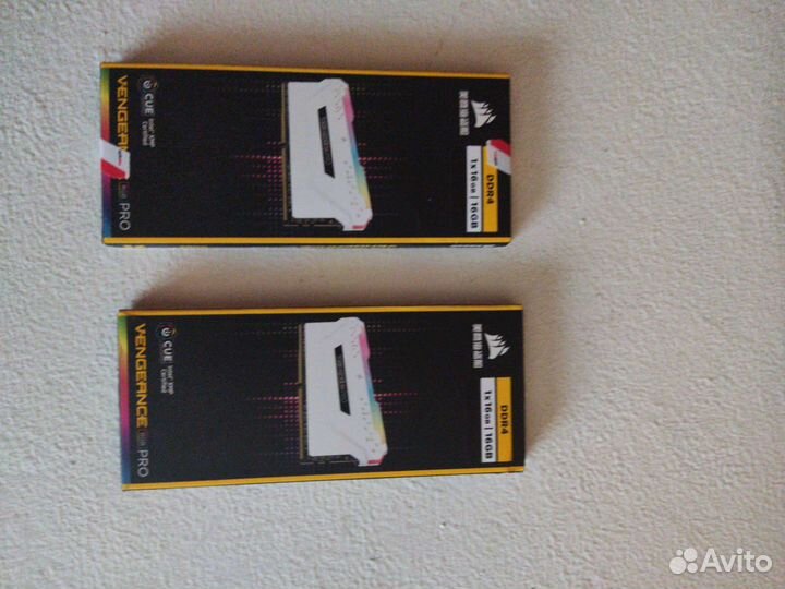 Corsair vengeance ddr4 Rgb Pro 2x16gb