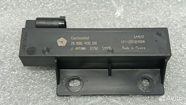 Антенна Jeep Grand Cherokee WK2 2018+