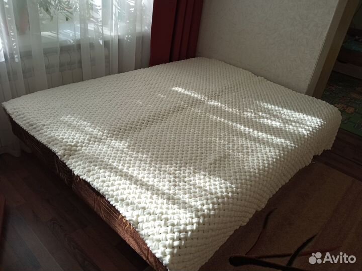 Плед из ализе пуффи