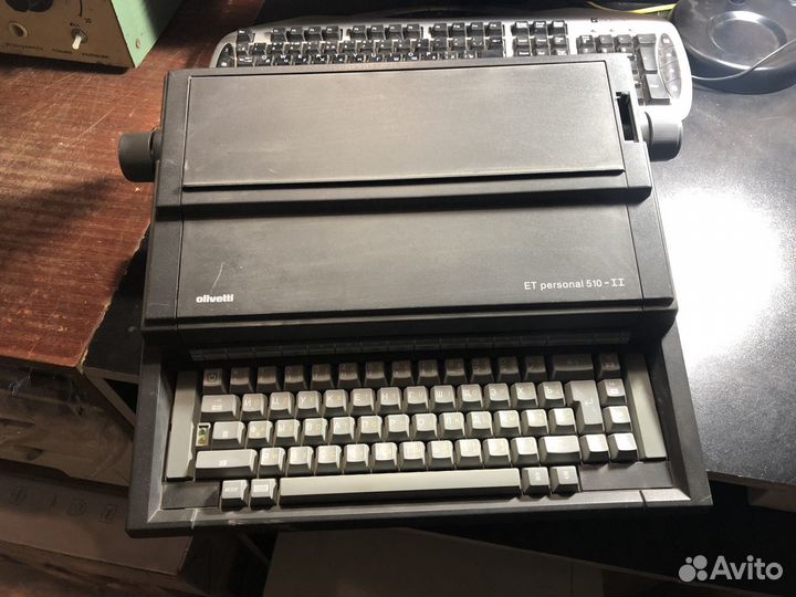 Ретро электронная пишущая машинка Olivetti ET 510